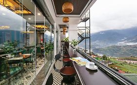 Delasol Sapa Hotel